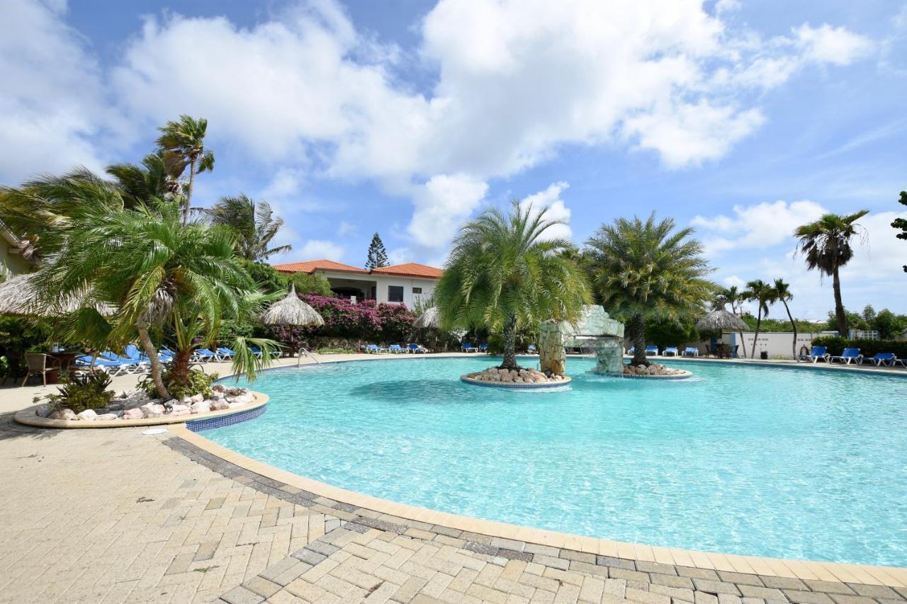 Seru Coral Apartment Willemstad Extérieur photo